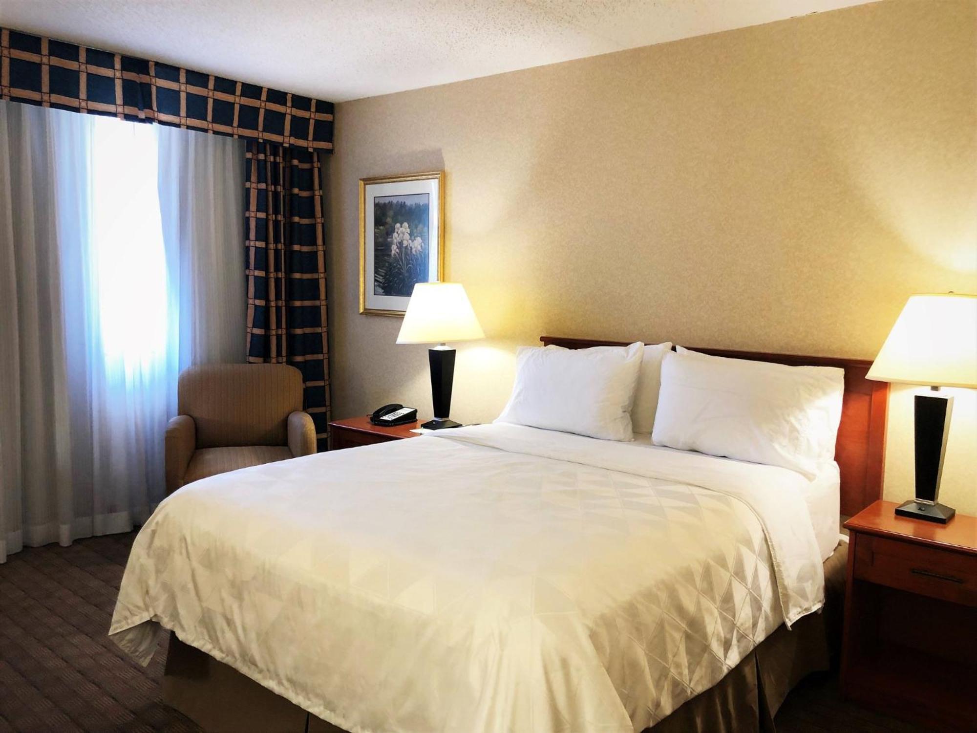 Holiday Inn Laval Montreal By Ihg Exterior foto