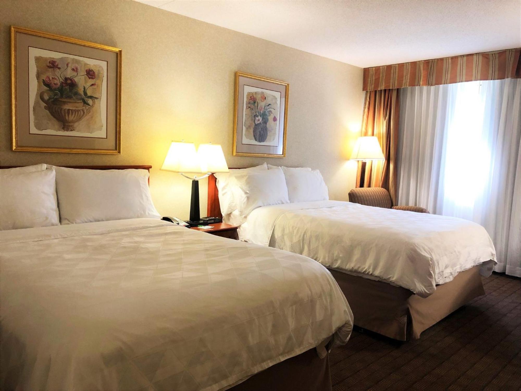 Holiday Inn Laval Montreal By Ihg Exterior foto