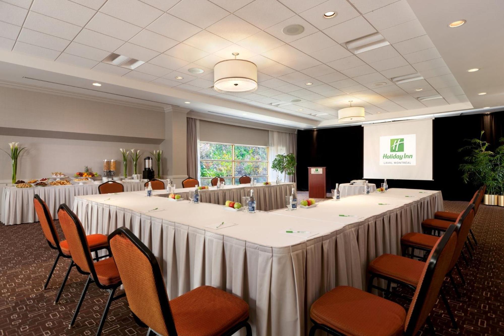 Holiday Inn Laval Montreal By Ihg Exterior foto